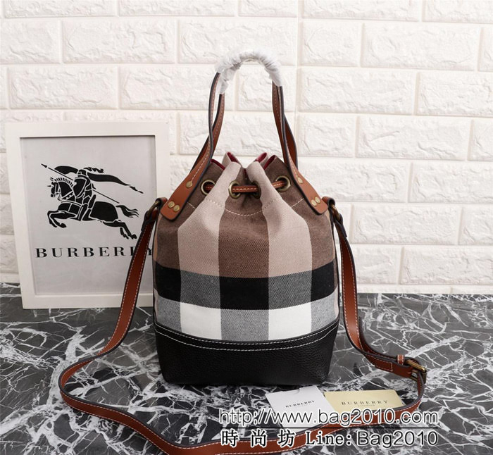 BURBERRY巴寶莉 B家原單 爆款 實用耐久 Canvas格紋水桶包 803231  Bhq1190